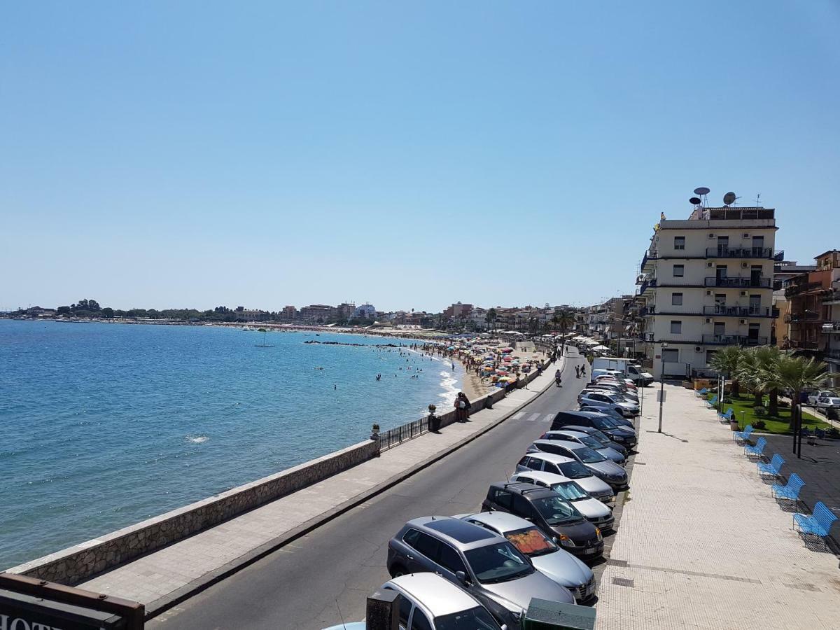 Super Panorama & Astonishing Apartment Seaview Джардини Наксос Екстериор снимка