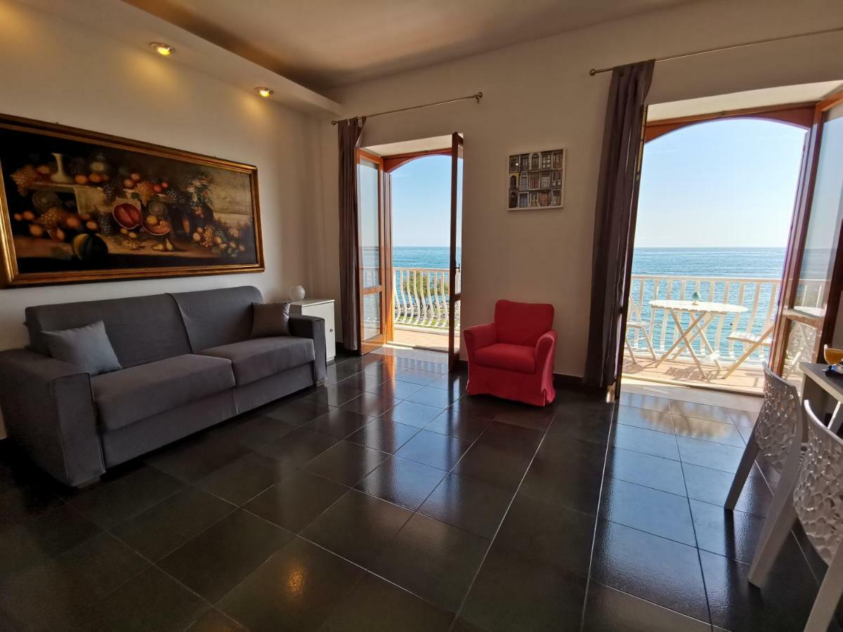 Super Panorama & Astonishing Apartment Seaview Джардини Наксос Екстериор снимка